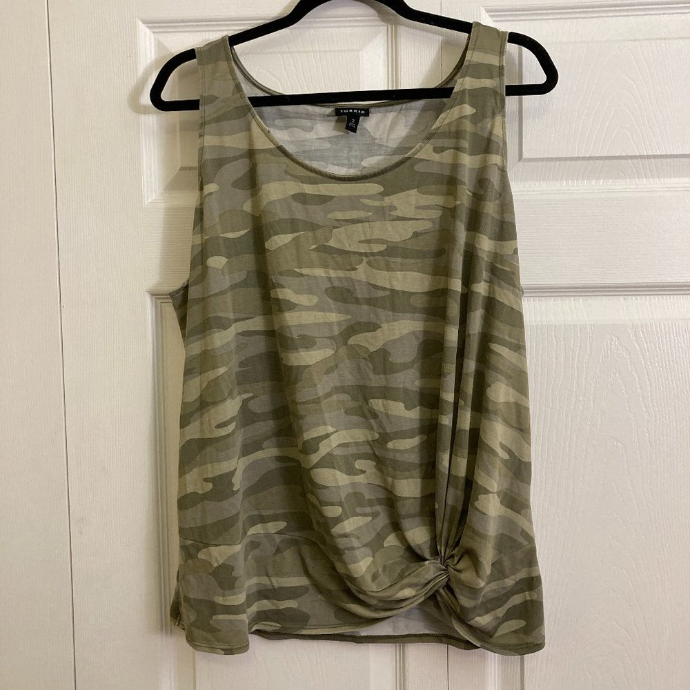 Torrid Tank Camo Plus Size Size 2 Military Inspired Chic Green
